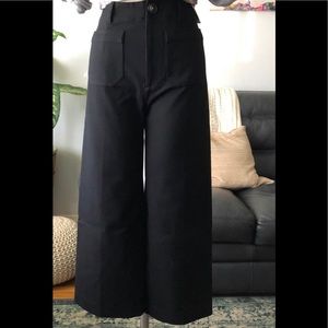 Anthropologie wide leg, cropped black pants size 8